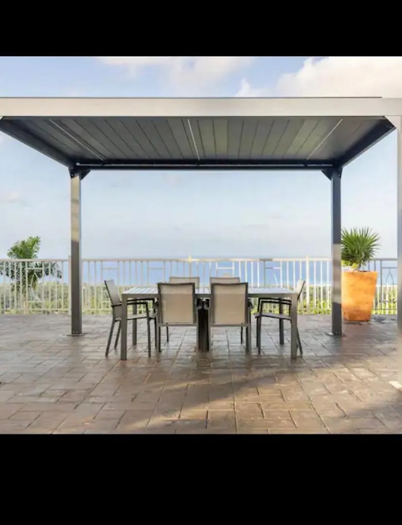 Peaceful Getaway On Hilltop Stanmore Grove 0*,  Jamaica