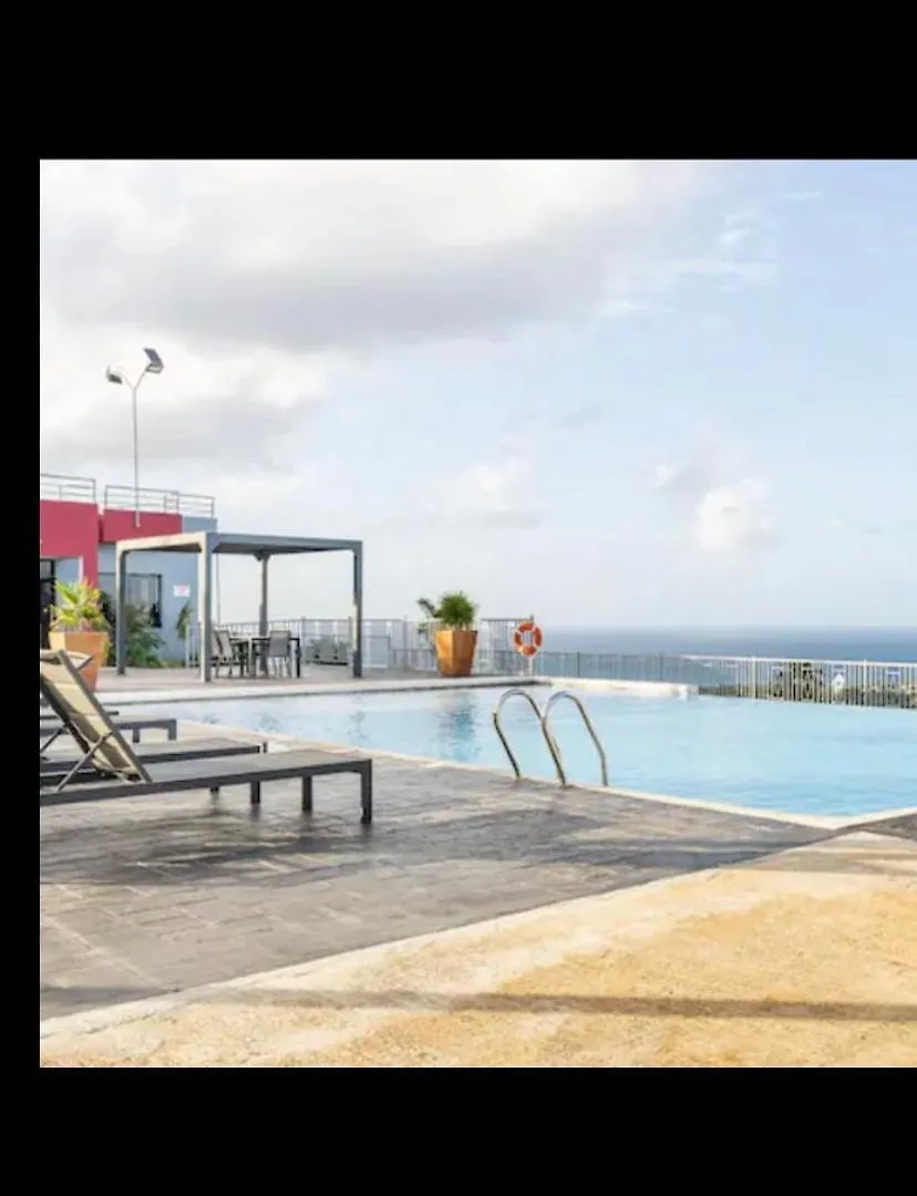 Peaceful Getaway On Hilltop Stanmore Grove Holiday park